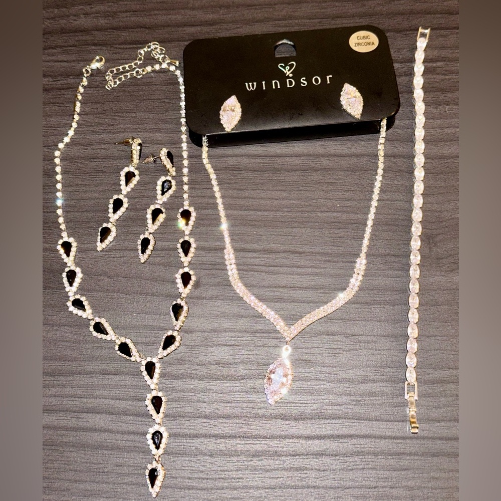 ✨💖✨Costume Jewelry lot.